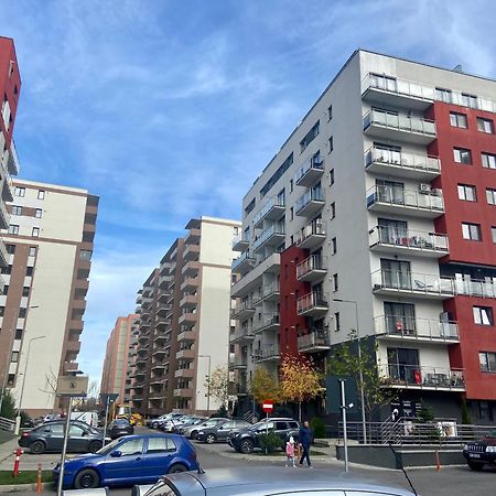 Divany Apartaments - Coresi Mall Braşov Exterior foto