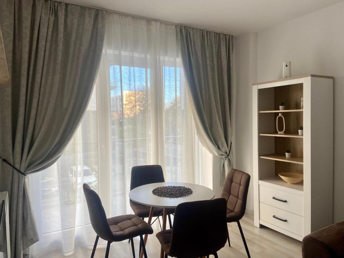 Divany Apartaments - Coresi Mall Braşov Exterior foto