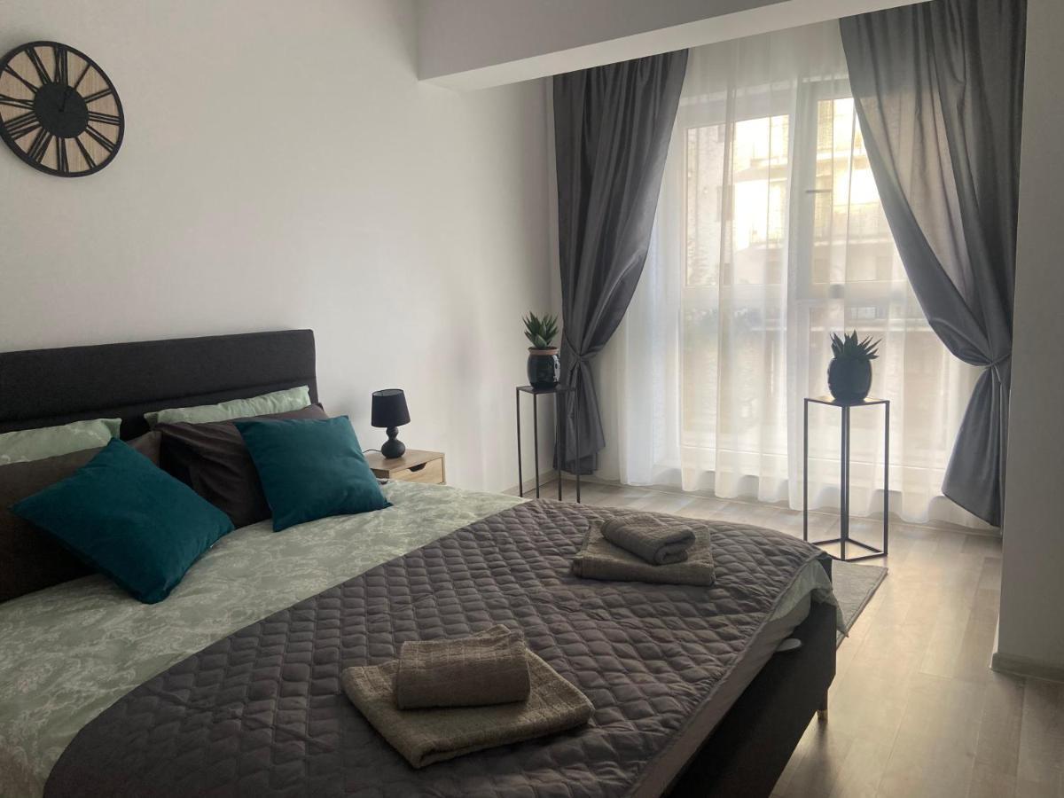 Divany Apartaments - Coresi Mall Braşov Exterior foto