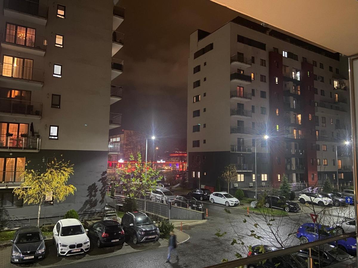 Divany Apartaments - Coresi Mall Braşov Exterior foto